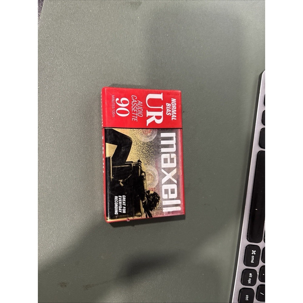 Maxell UR 90 Normal Bias Audio Cassette Tape 90 Minute Single Blank Recordable